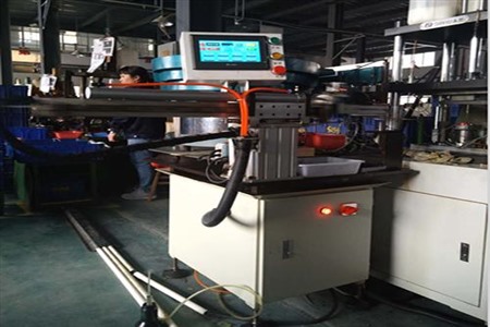 【二手設(shè)備】復(fù)合膜、級(jí)進(jìn)模、工程模各自的優(yōu)缺點(diǎn)